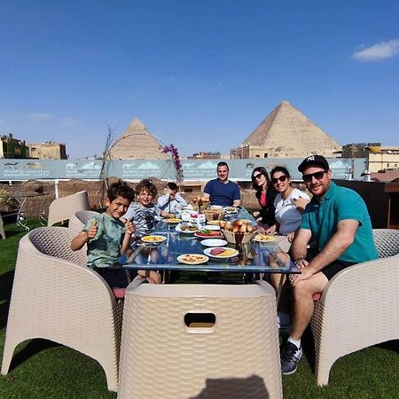 Carpet Alaadein Pyramids View Hotel Kafrat al Jabal Exterior photo