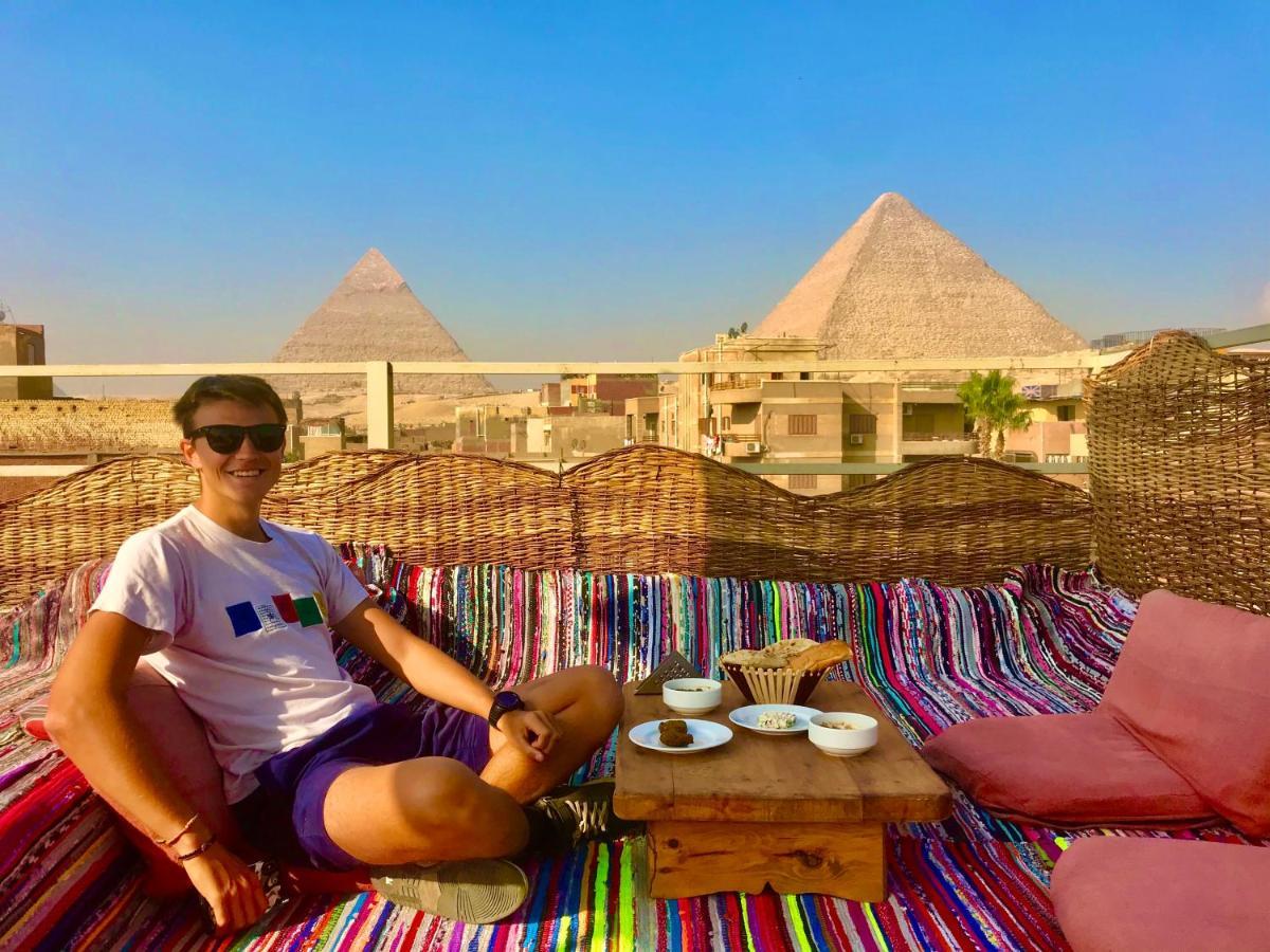 Carpet Alaadein Pyramids View Hotel Kafrat al Jabal Exterior photo